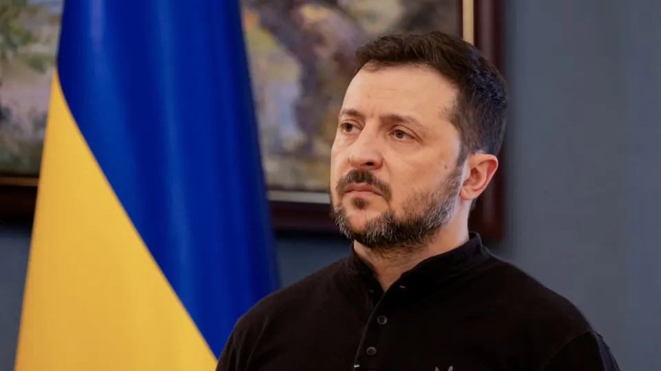 Президент сообщил о временной приостановке боевых действий при отсутствии нарушений, призвал Кремль к реальным шагам для завершения агрессии.