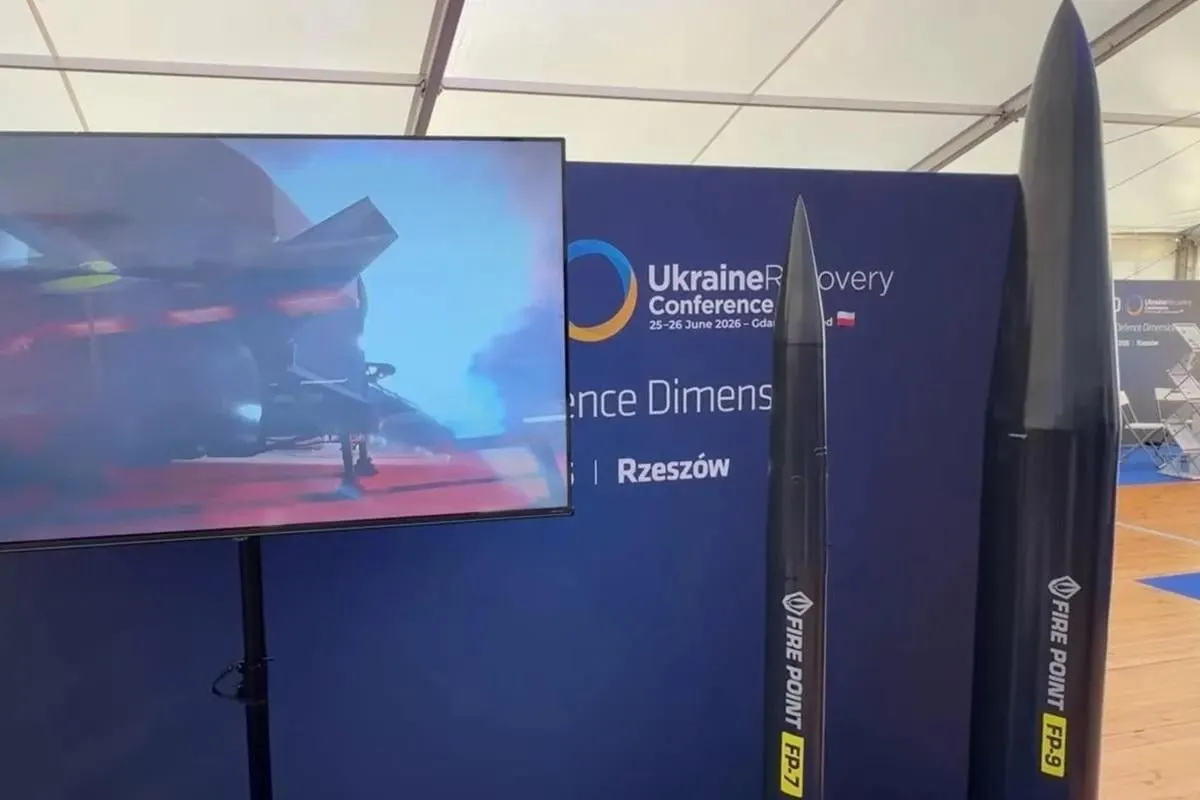 Эксперты считают, что новая украинская баллистическая ракета FP‑9 может иметь дальность около 850 км, боевую часть ~800 кг и точность до 20 м; летные испытания ожидаются летом — в зоне досягаемости окажутся Москва, Крымский мост и ряд российских городов.