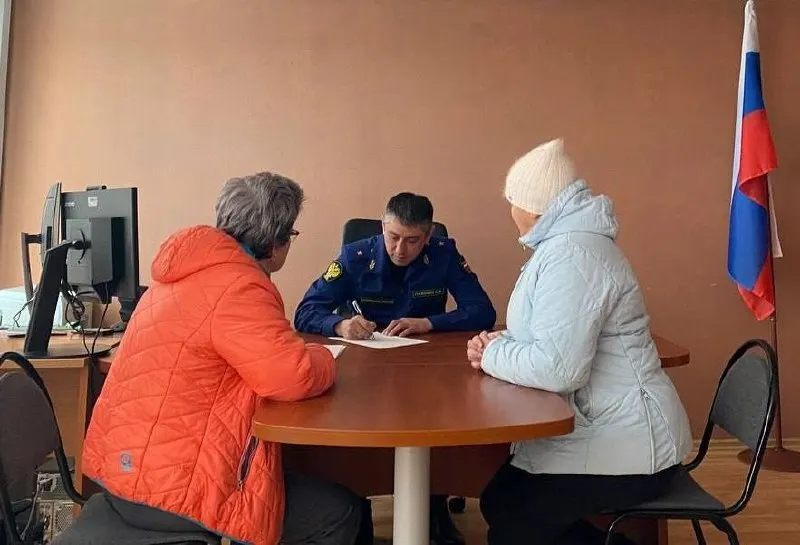 По предложению президента Паволина назначают на аналогичную должность в Иркутской области; там ожидают, что он наведёт порядок в сфере ЖКХ.