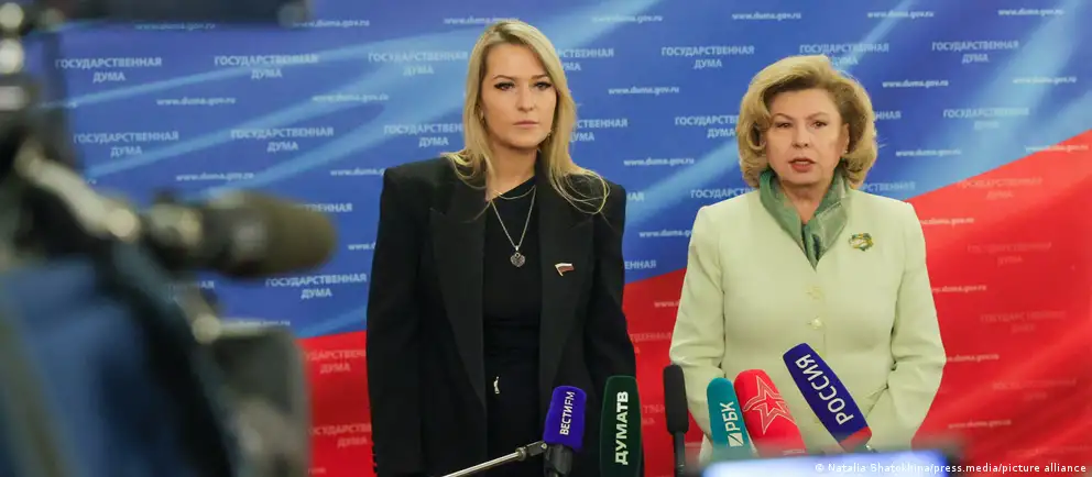 Госдума утвердила Яну Лантратову на пост омбудсмена. Она заявила о приоритете помощи участникам «СВО» и их семьям, но правозащитники скептически оценивают перспективы улучшения ситуации с правами человека.