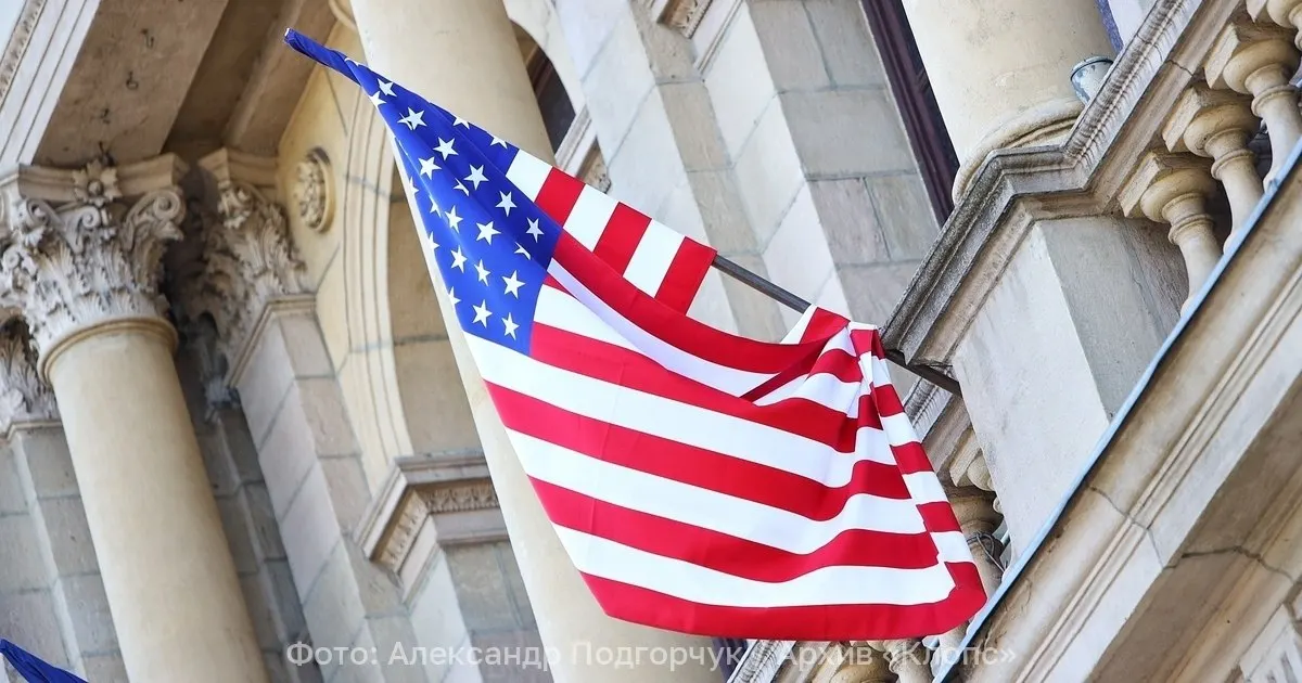 Президент США сообщил о завершении морской блокады Ирана и анонсировал подписание соглашения 19 июня; Тегеран подтвердил меморандум, Россия ввела временные ограничения авиарейсов в Иран.