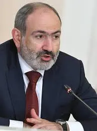 Премьер-министр Армении заявил о компенсациях производителям, столкнувшимся с препятствиями при экспорте в Россию; также предусмотрена помощь по повышению качества продукции и поиск альтернативных рынков.