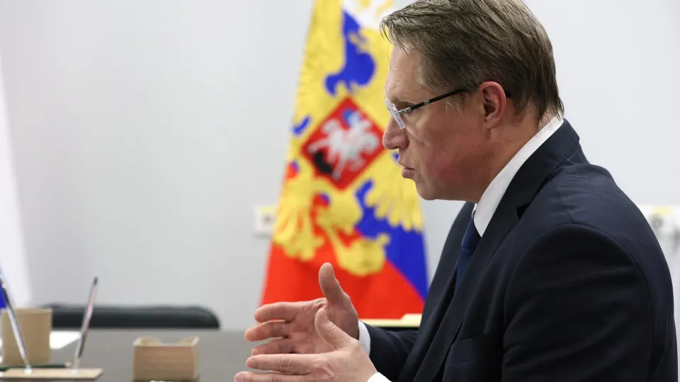 Министр здравоохранения сообщил, что большинство ординаторов пройдут подготовку по целевым контрактам; приём в медобразование вырос, а для выпускников введена обязательная отработка до трёх лет.