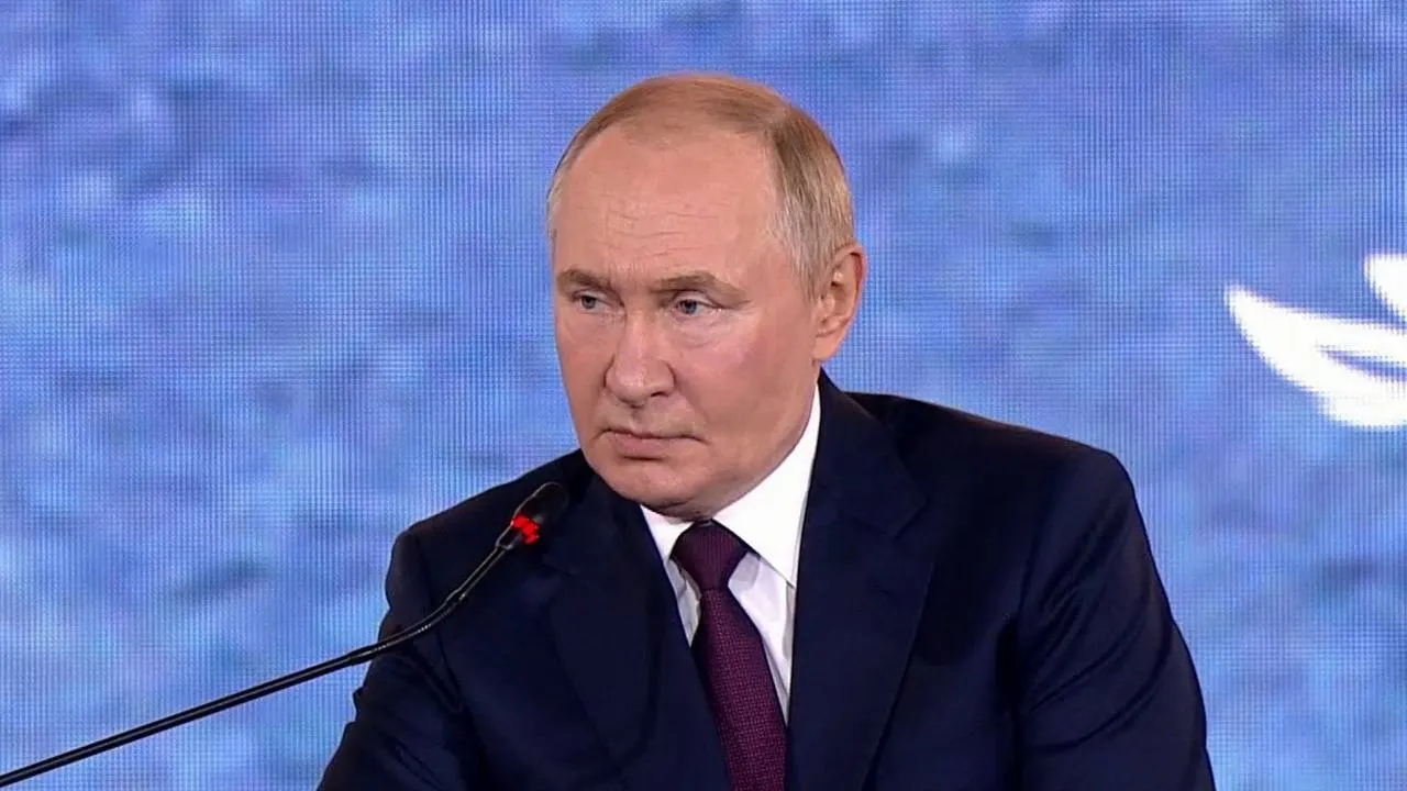 Советник президента сообщил, что Владимир Путин выступит на Восточном экономическом форуме и сделает важные заявления. Форум пройдет с 1 по 4 сентября.