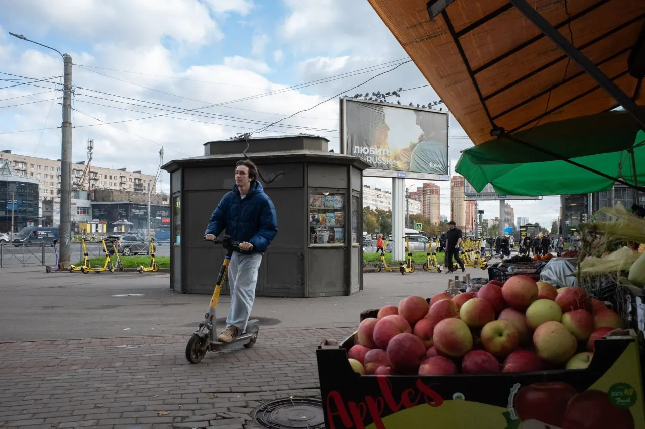Обновления из Петербурга, Ленобласти и страны: санкции, авария на КАД, решения суда и события на фронте.