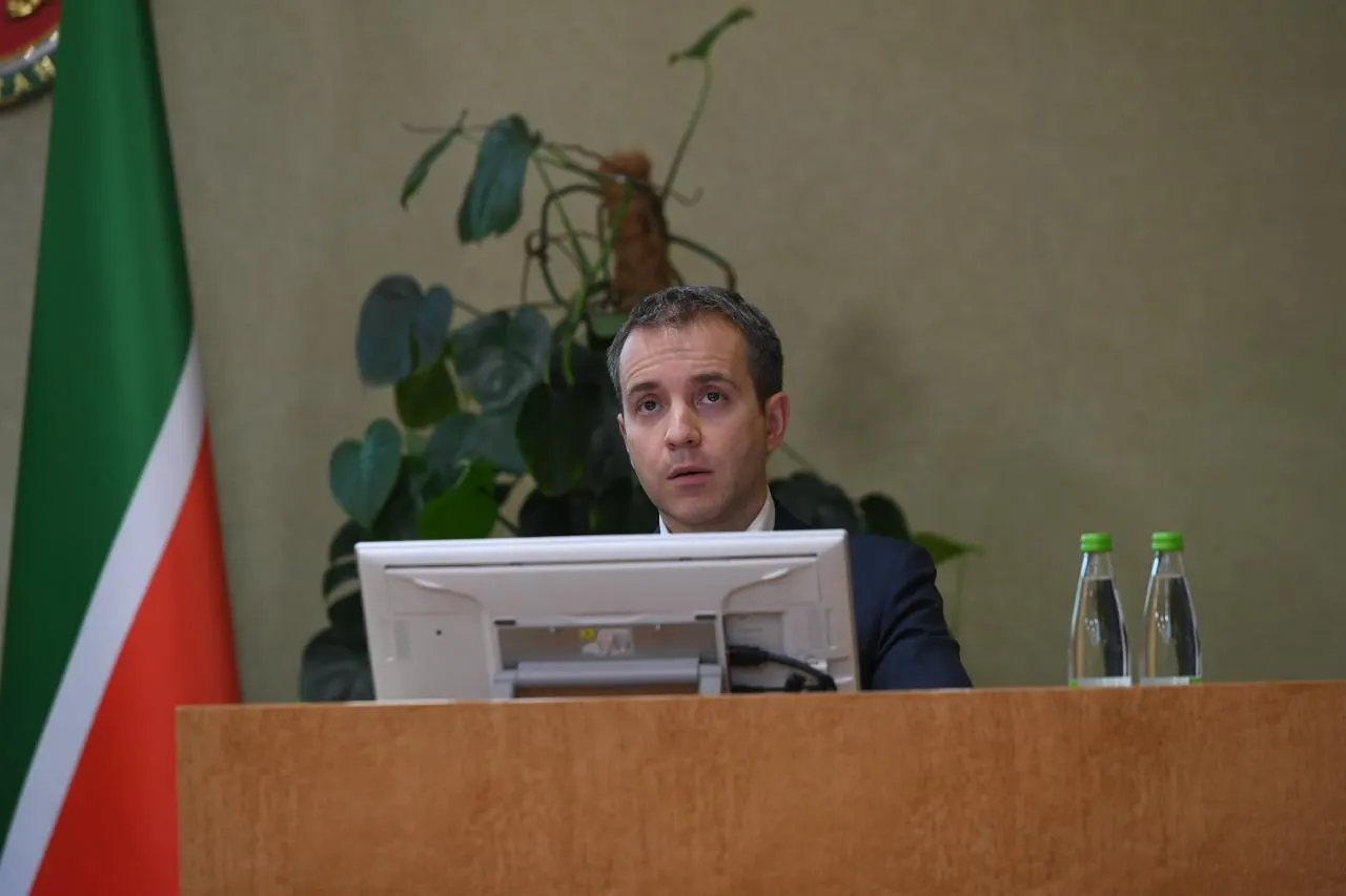 Экс-главу Минсвязи РФ и РТ арестовали по делу Finiko; пока что заочно. Официальное место нахождения неизвестно.