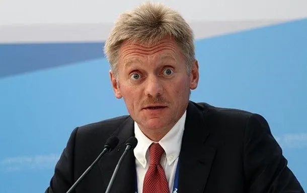 Пресс‑секретарь заявил, что доступ к журналистам не ограничен и Москва не вмешивается в работу медиа за пределами страны.