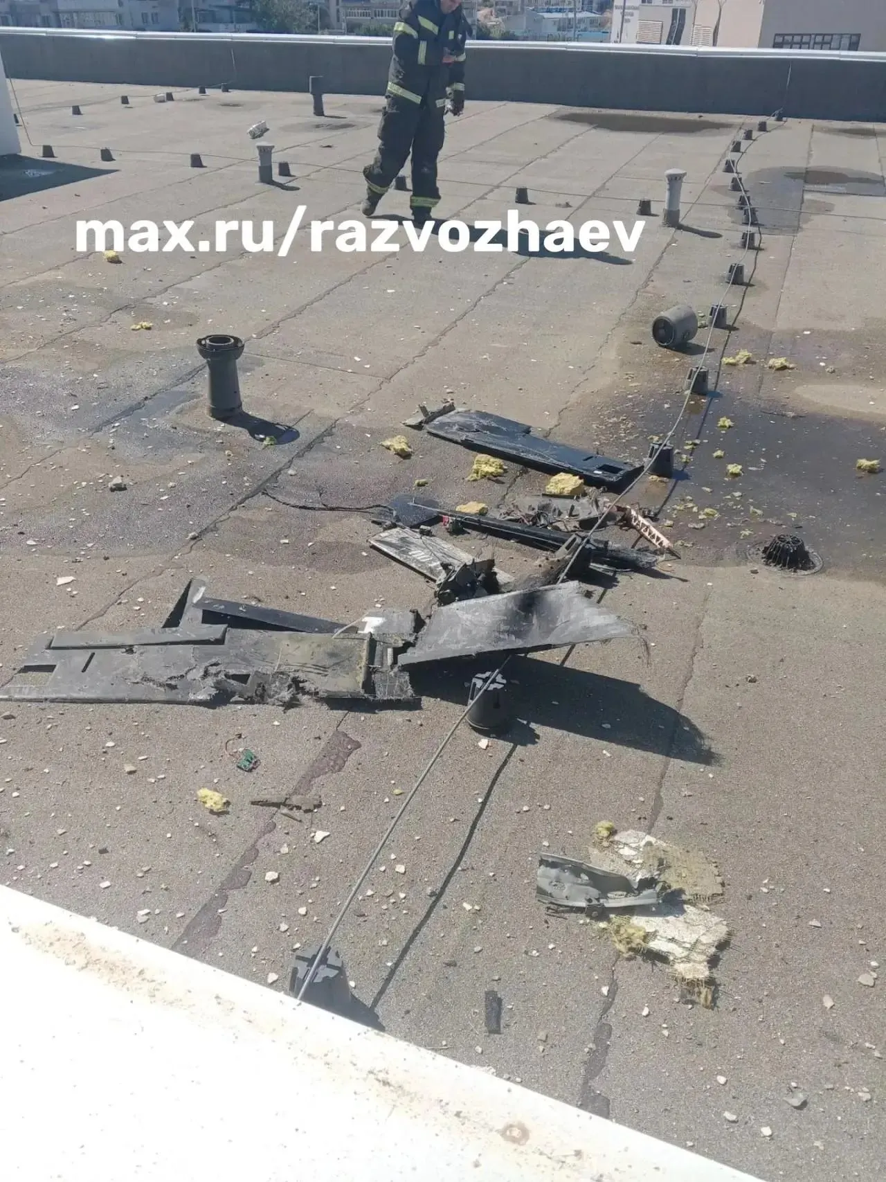 Во Воронежской области детский сад загорелся во время атаки беспилотника; пострадали воспитанники и персонал. Появляются детали и фото событий.